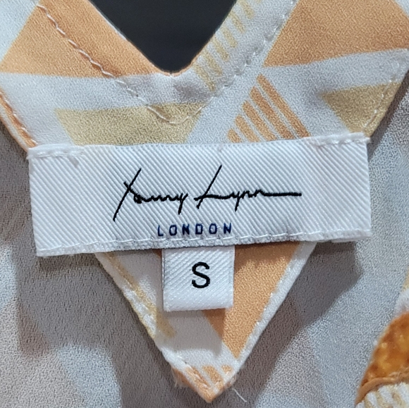 EUC Amy Lynn Asymmetrical Geometric Tank and Skirt Set in Yellow, Cream & Orange - Picture 10 of 11